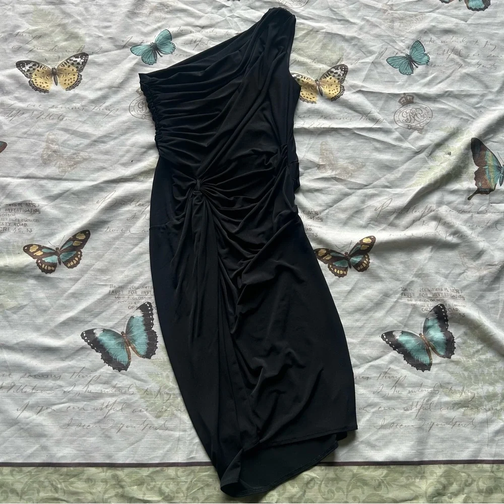 Boston‎ Proper Elegant Black One-Shoulder Dress